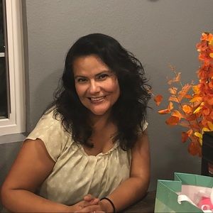 Meet your Posher, Veronica